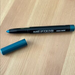 Makeup Forever Aqua Matic Waterproof Glide-on Eye Shadow